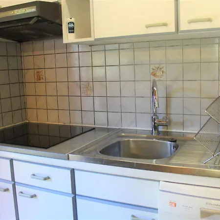 Apartment Au Coeur De Les Claux, Proche Pistes Et Commerces, 2 Pieces, Coin Montagne, 5 Pers. - Fr-1-330b-32 Vars (Hautes-Alpes)